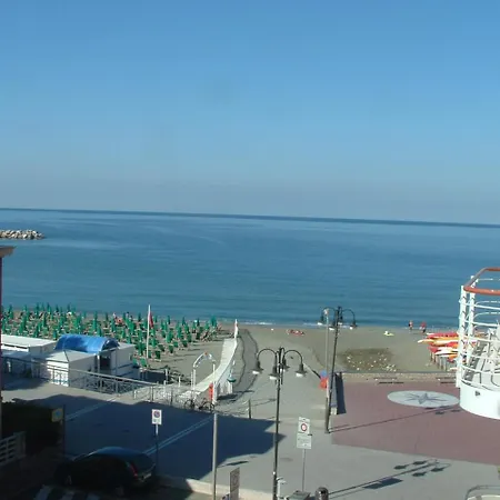 Apartman Aldebaran By The Sea Levanto